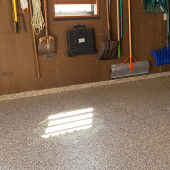 "Outback" 1/4 in. Epoxy Floor Flakes